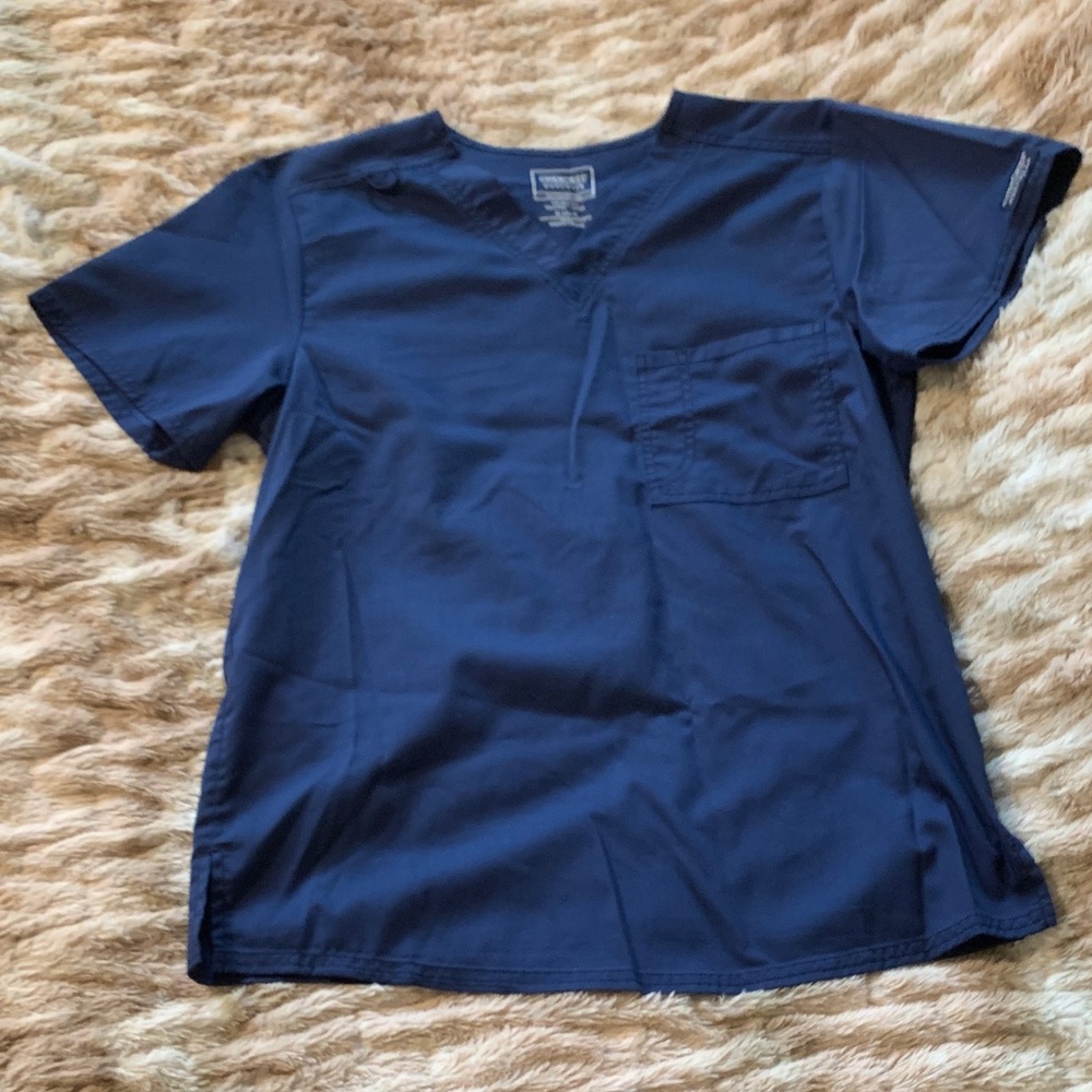 Cherokee scrub top